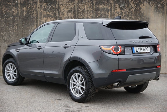Land Rover Discovery Sport 4 of 5