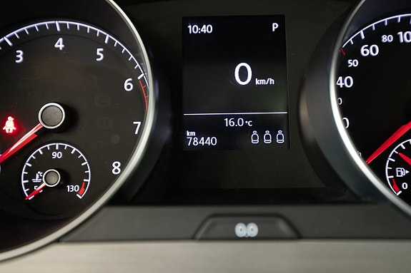 Volkswagen Golf Sportsvan 21 of 22