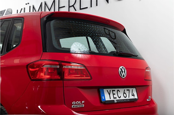 Volkswagen Golf Sportsvan 8 of 22