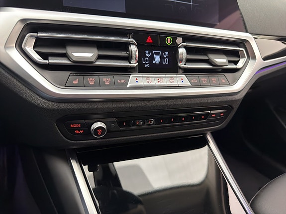 BMW 330e 17 of 30