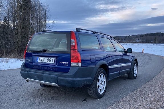 Volvo XC70 5 of 5