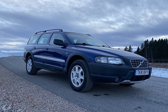 Volvo XC70 7 of 17