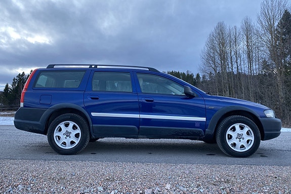 Volvo XC70 6 of 17