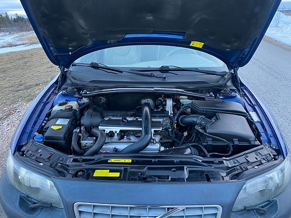 Volvo XC70 17 of 17