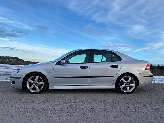 Saab 9-3 2 of 5