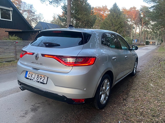 Renault Megane IV 5 of 5