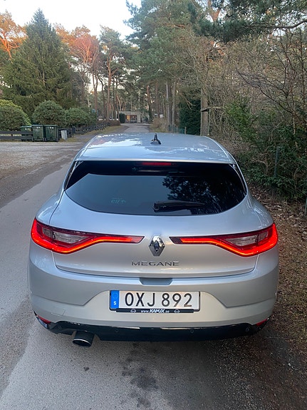 Renault Megane IV 3 of 5