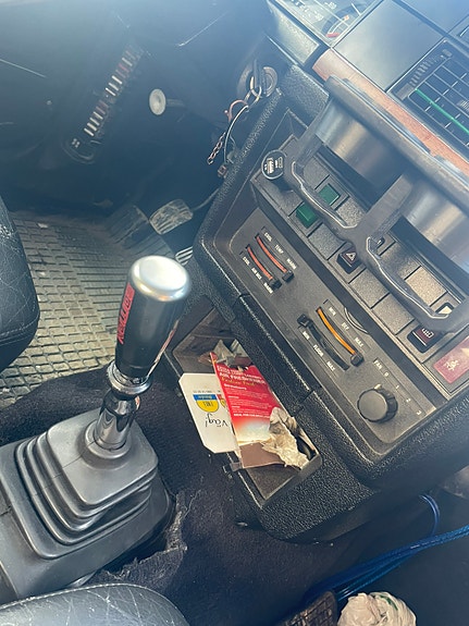 Volvo 240 5 of 10