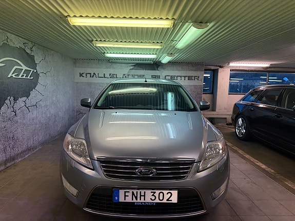 Ford Mondeo 2 of 5
