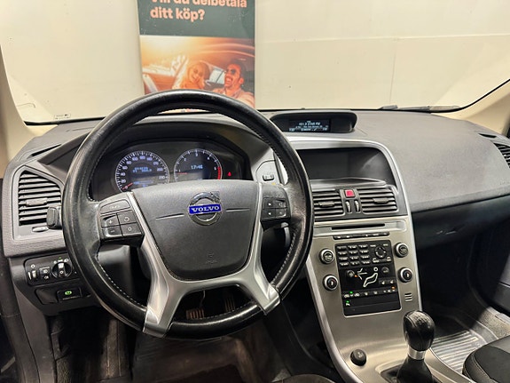 Volvo XC60 15 of 16