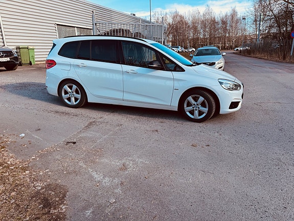BMW 220d 10 of 28
