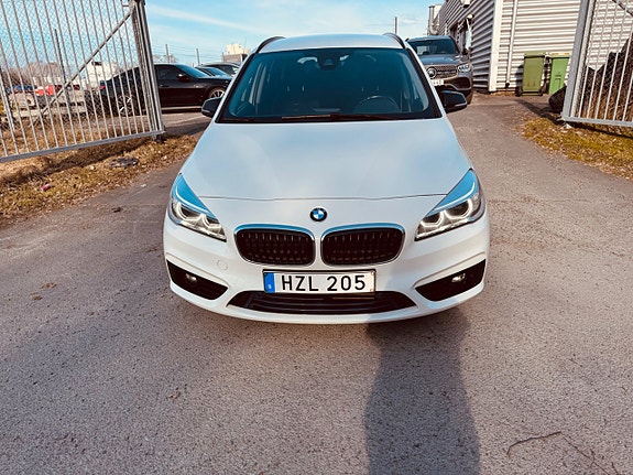 BMW 220d 11 of 28