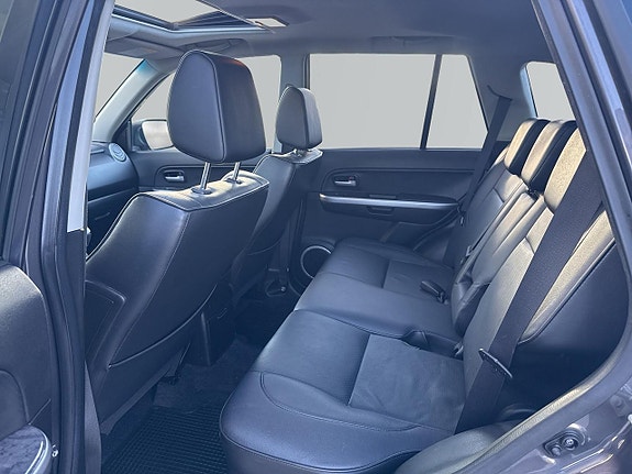 Suzuki Grand Vitara 11 of 18