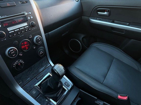 Suzuki Grand Vitara 15 of 18