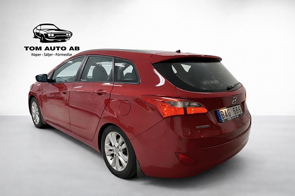 Hyundai i30 3 of 21