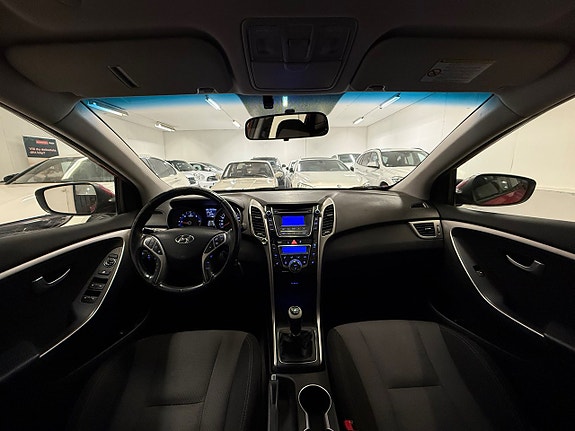 Hyundai i30 12 of 21