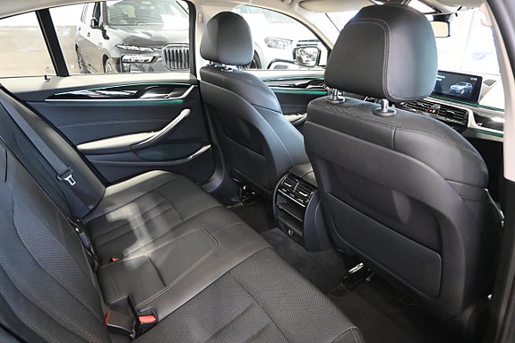 BMW 520d 13 of 23