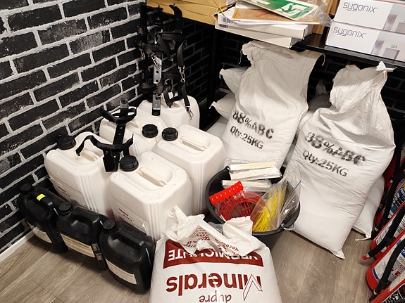 Product image 3 of 7