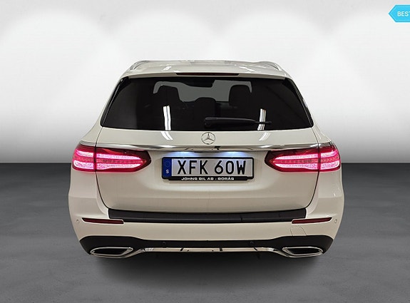 Mercedes-Benz E200 6 of 25
