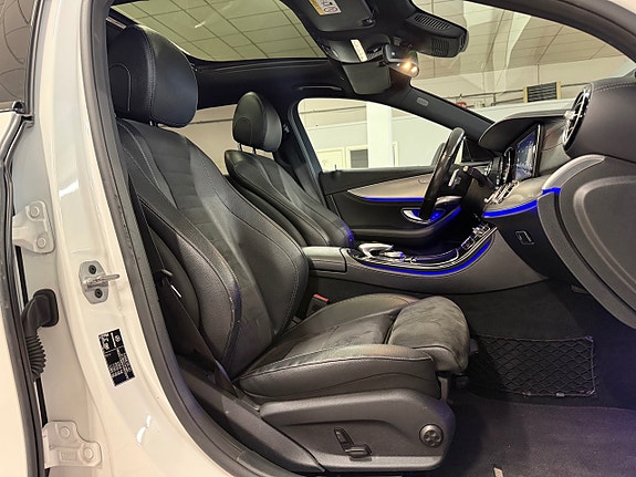 Mercedes-Benz E220 d 12 of 16