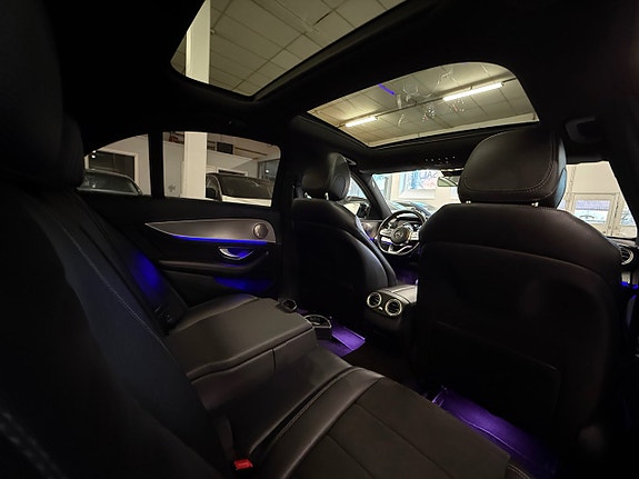 Mercedes-Benz E220 d 13 of 16
