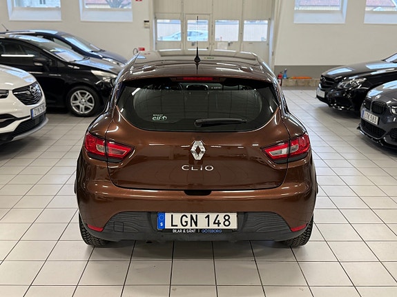 Renault Clio 4 of 5
