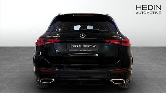 Mercedes-Benz GLC300 e 7 of 12