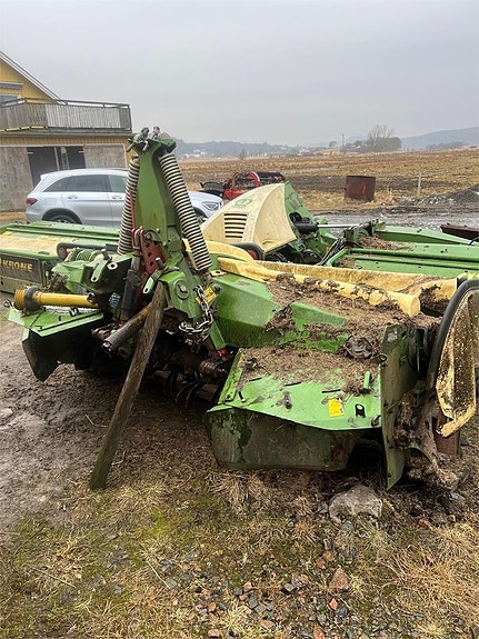 Krone 320 FRONTSLÅTTERKROSS