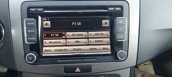 Volkswagen Passat 3 of 5