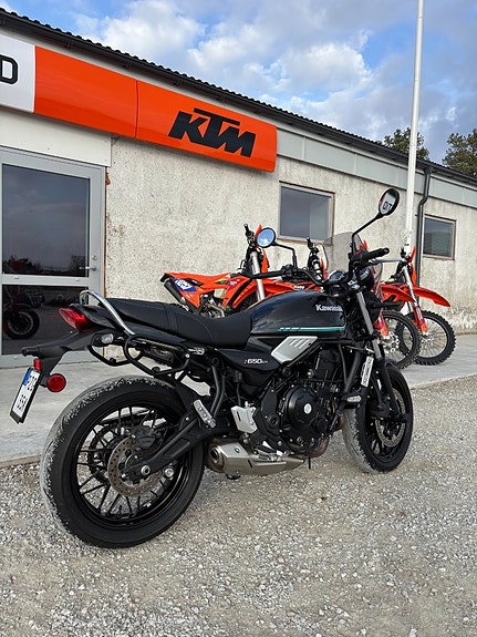 Kawasaki Z650 RS 3 of 3