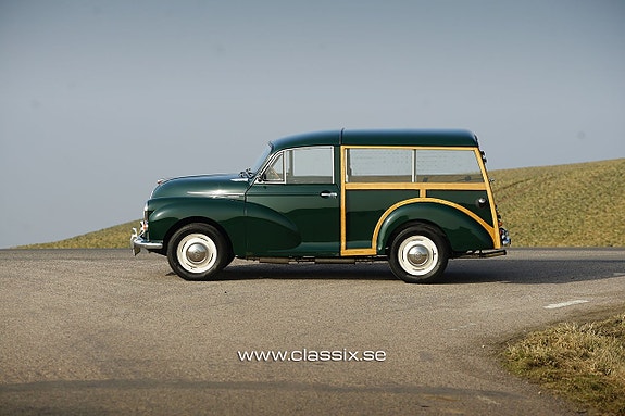 Morris Traveller 12 of 19