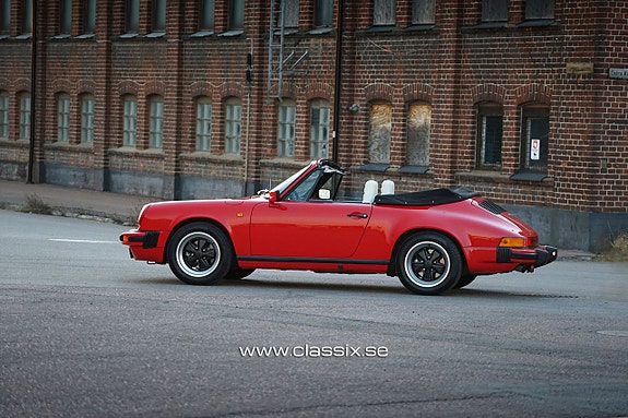 Porsche 911 11 of 27