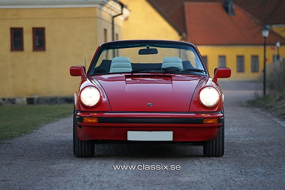 Porsche 911 6 of 27
