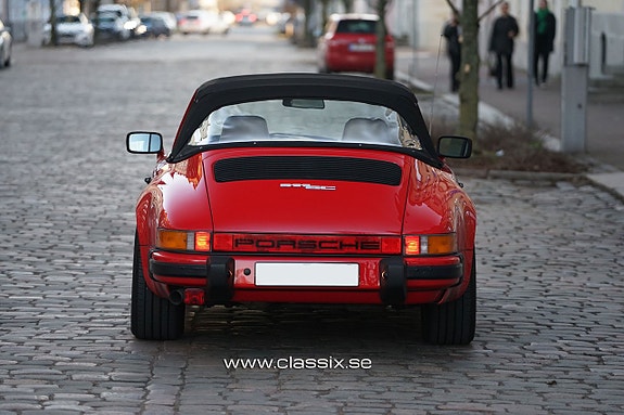 Porsche 911 25 of 27