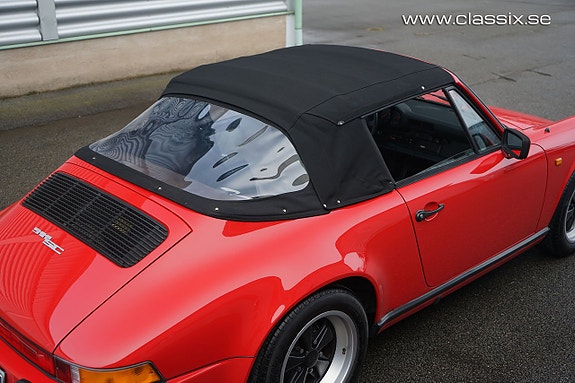 Porsche 911 21 of 27