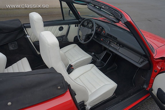 Porsche 911 24 of 27