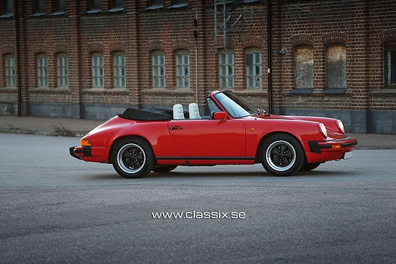 Porsche 911 9 of 27