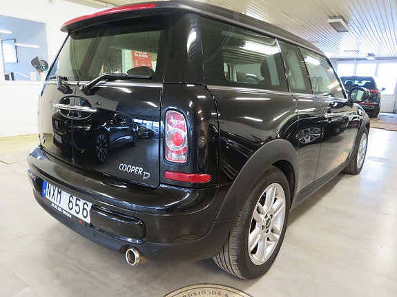 MINI Clubman Cooper D 8 of 23