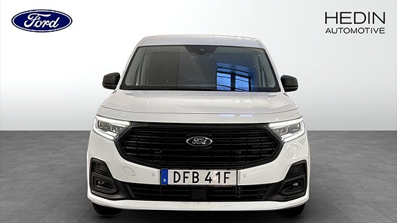 Ford Transit Connect 8 of 12
