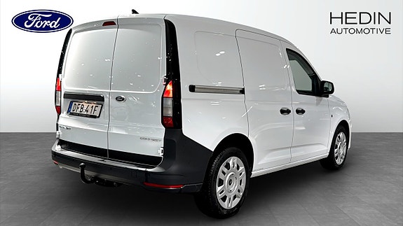 Ford Transit Connect 2 of 5