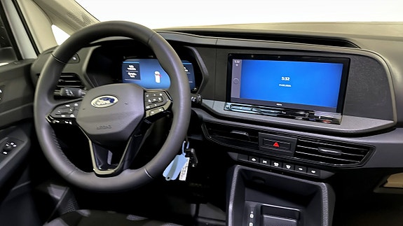 Ford Transit Connect 4 of 5