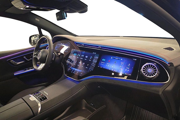Mercedes-Benz EQE SUV 11 of 22