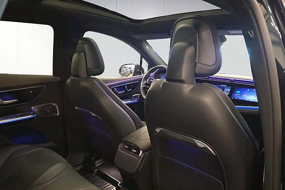 Mercedes-Benz EQE SUV 21 of 22
