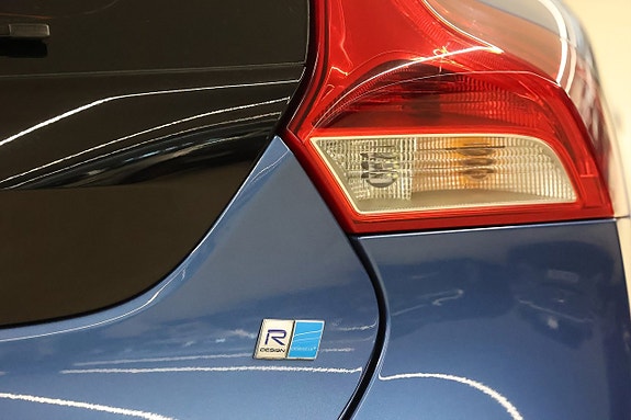 Volvo V40 9 of 21