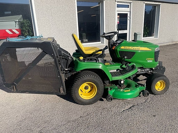 John Deere X950R