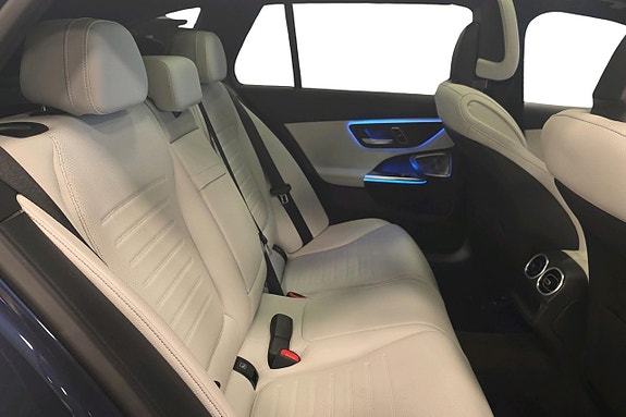 Mercedes-Benz C300 e 16 of 22