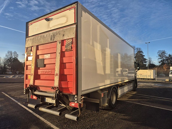 Scania P280 B4x2NB 3 of 11