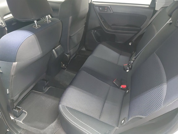 Subaru Forester 10 of 10