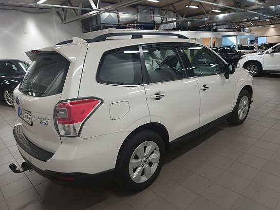 Subaru Forester 6 of 10