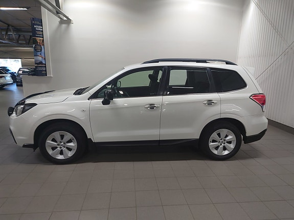 Subaru Forester 3 of 5